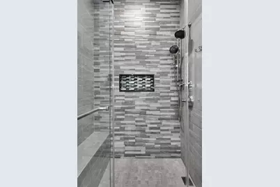 250 E 49th Street #4A, New York City, NY 10017 - Photo 9