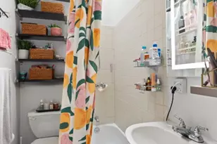664 Henry St, New York City, NY 11231 - Photo 7