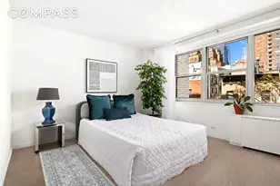 360 W 22nd St, New York City, NY 10011 - Photo 3
