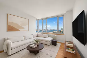 635 W 42nd St, New York, NY 10036 - Photo 1