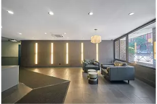 165 Christopher St, New York, NY 10014 - Photo 11
