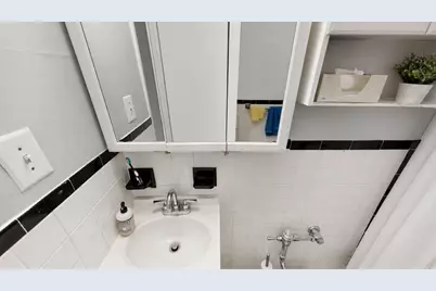 165 Christopher Street #6P, New York, NY 10014 - Photo 9