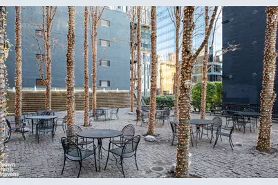 520 E 72nd Street #3G, New York City, NY 10021 - Photo 11