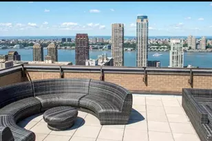 201 W 70th St, New York City, NY 10023 - Photo 11