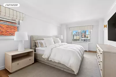 360 E 72nd Street #A1406, New York City, NY 10021 - Photo 5