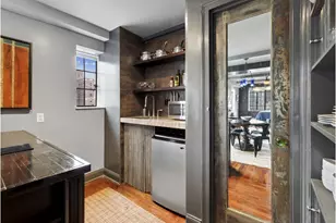 320 E 42nd St, New York, NY 10017 - Photo 7