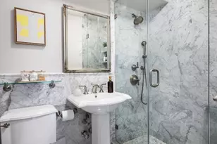 209 E 56th St, New York City, NY 10022 - Photo 5