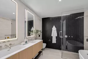 215 W 28th St, New York, NY 10001 - Photo 11