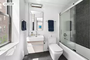 235 E 73rd St, New York City, NY 10021 - Photo 11