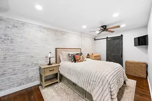 250 Mercer St, New York, NY 10012 - Photo 9
