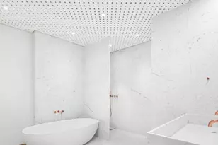 447 W 18th St, New York City, NY 10011 - Photo 9