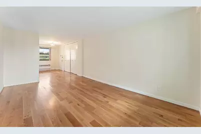 4901 Henry Hudson Parkway W #9F, Bronx, NY 10471 - Photo 7
