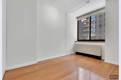 250 E 40th Street #4D, New York City, NY 10016 - Photo 3