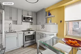 135 Ocean Pkwy, Brooklyn, NY 11218 - Photo 3