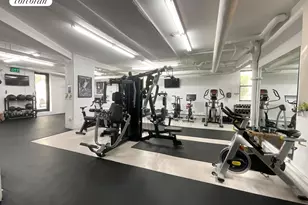 24-39 38th St, New York City, NY 11103 - Photo 17