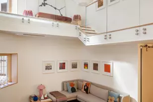 35 E 68th St, New York City, NY 10065 - Photo 3