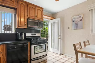 64-22 136th St, Flushing, NY 11367 - Photo 5