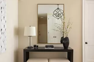 360 E 72nd St, New York City, NY 10021 - Photo 3