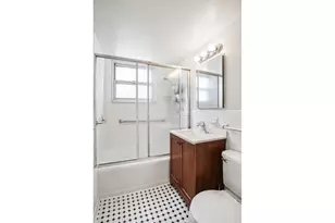 333 E 46th St, New York, NY 10017 - Photo 7
