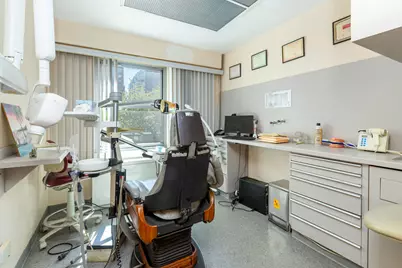 400 E 56th Street #MEDICAL, New York, NY 10022 - Photo 5