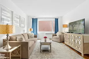 411 E 53rd St, New York City, NY 10022 - Photo 3