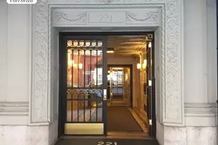 221 W 82 St, New York City, NY 10024 - Photo 5