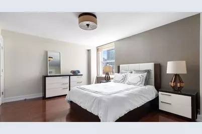 160 Central Park S #1830/1833, New York City, NY 10019 - Photo 5