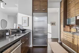 101 W 24th St, New York, NY 10001 - Photo 5