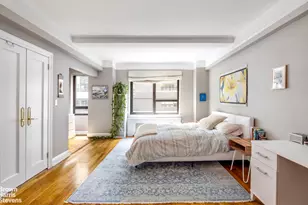 227 E 57th St, New York City, NY 10022 - Photo 5