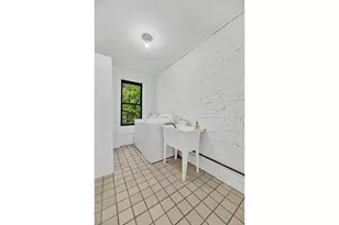 741 President St, New York City, NY 11215 - Photo 15