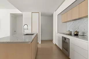 110 N 1st St, New York City, NY 11249 - Photo 3