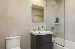 227 34th St, New York City, NY 11232 - Photo 15