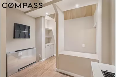 310 E 46th Street #4L, New York City, NY 10017 - Photo 7