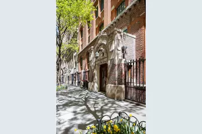27 W 67th Street #8REW, New York, NY 10023 - Photo 13