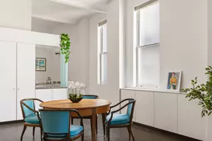 27 W 67th St, New York City, NY 10023 - Photo 3