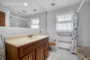 131 Jansen St, New York City, NY 10312 - Photo 13