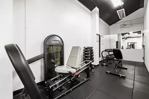 555 Main St, New York City, NY 10044 - Photo 37