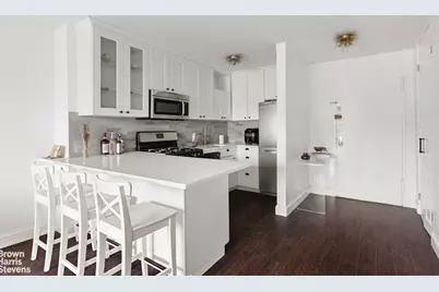 185 Hall Street #710, New York City, NY 11205 - Photo 3