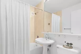 45 W 67th St, New York City, NY 10023 - Photo 5