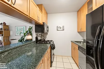 2373 Broadway #530, New York City, NY 10024 - Photo 3
