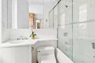 161 W 61st St, New York City, NY 10023 - Photo 5