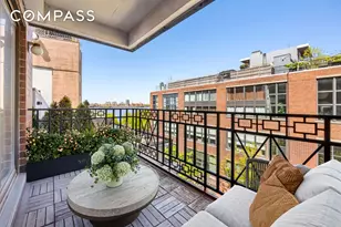 366 W 11th St, New York City, NY 10014 - Photo 5