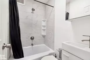 453 W 22nd St, New York City, NY 10010 - Photo 13
