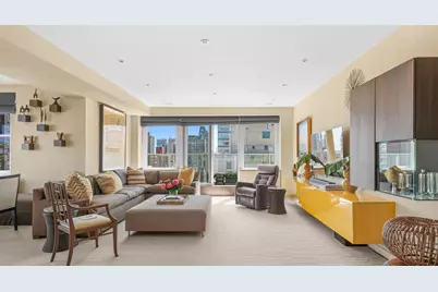 176 E 71st Street #PHD, New York City, NY 10021 - Photo 1
