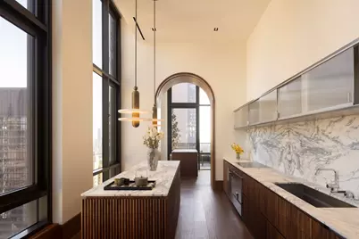 135 E 47th Street #20C, New York City, NY 10017 - Photo 15