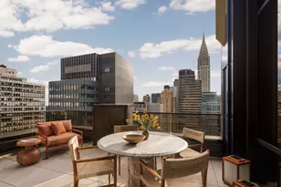 135 E 47th St, New York City, NY 10017 - Photo 9