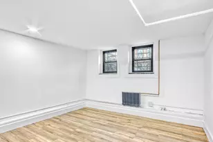323 Midwood St, New York City, NY 11225 - Photo 17