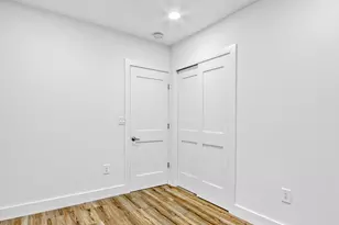 323 Midwood St, New York City, NY 11225 - Photo 13