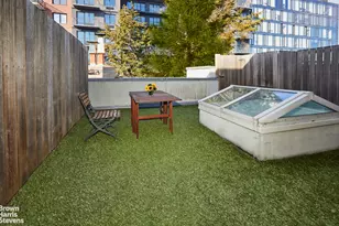 21-13 45th Ave, New York City, NY 11101 - Photo 11