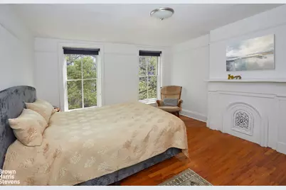21-13 45th Avenue, New York City, NY 11101 - Photo 13